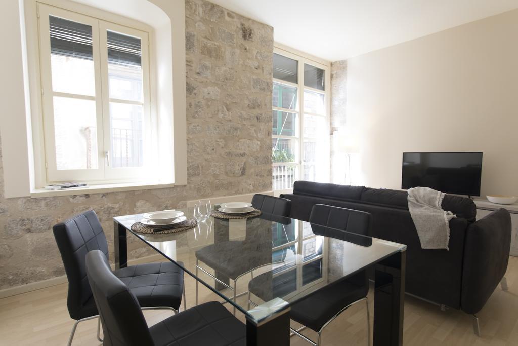 Bravissimo Cort Reial-1A Apartment Girona Exterior photo